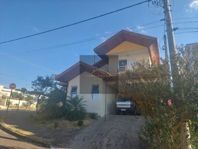 Casa, 3 quartos, 215 m² - Foto 3