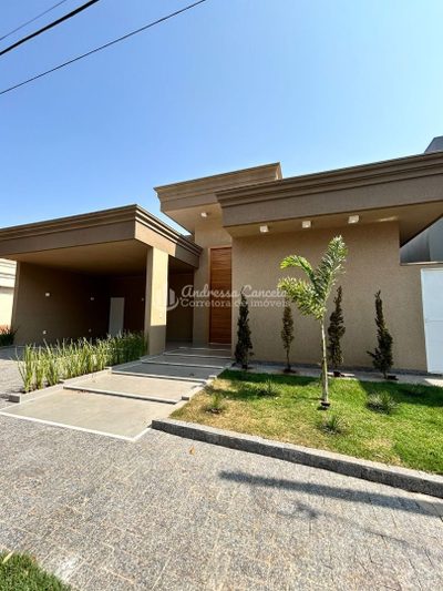 Casa, 3 quartos, 209 m² - Foto 1