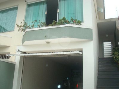 Sobrado, 3 quartos, 205 m² - Foto 2