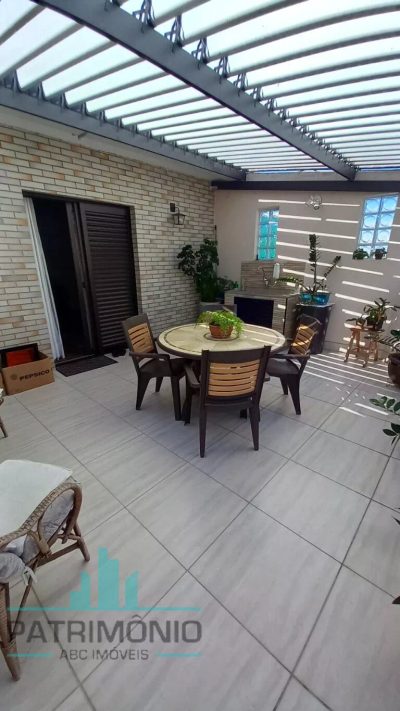 Sobrado, 2 quartos, 116 m² - Foto 1