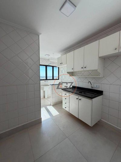 Apartamento, 2 quartos, 66 m² - Foto 2