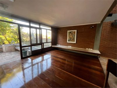 Sobrado, 3 quartos, 240 m² - Foto 2