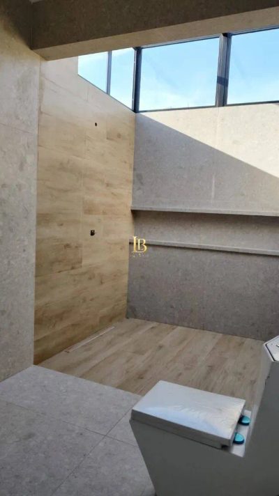 Casa, 4 quartos, 289 m² - Foto 1