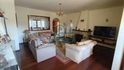 Casa, 7 quartos, 213 m² - Foto 1