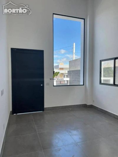Casa, 5 quartos, 126 m² - Foto 2