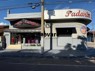 Loja-Salão, 156 m² - Foto 1