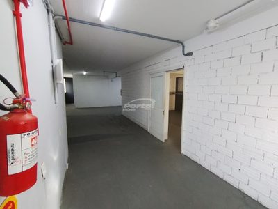 Depósito-Galpão, 198 m² - Foto 2