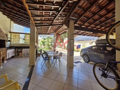 Casa, 3 quartos, 52 m² - Foto 1