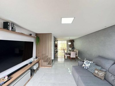 Sobrado, 3 quartos, 156 m² - Foto 1