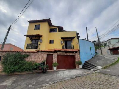 Casa, 3 quartos, 135 m² - Foto 1