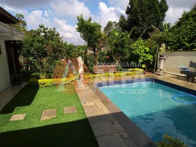 Casa, 3 quartos, 400 m² - Foto 1