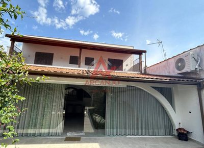 Casa, 3 quartos, 180 m² - Foto 2