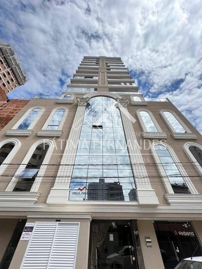 Apartamento, 3 quartos, 204 m² - Foto 1