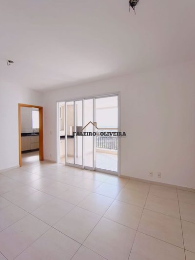 Apartamento, 3 quartos, 104 m² - Foto 2