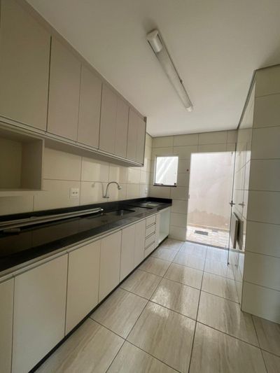 Casa, 2 quartos, 100 m² - Foto 2