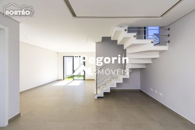 Casa, 6 quartos, 122 m² - Foto 3