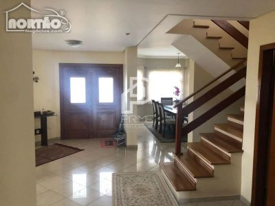 Casa, 2 quartos, 300 m² - Foto 1
