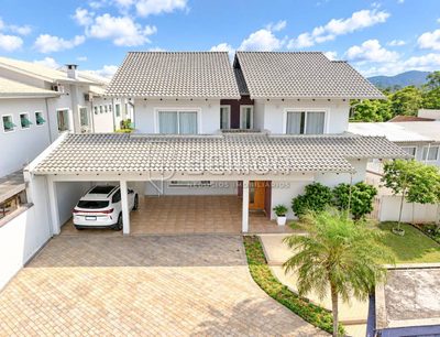 Casa, 5 quartos, 382 m² - Foto 1