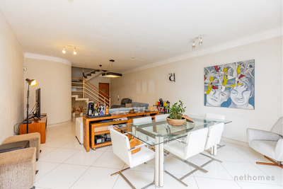 Casa, 4 quartos, 214 m² - Foto 1