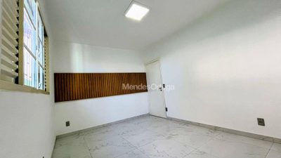 Casa, 5 quartos, 265 m² - Foto 3