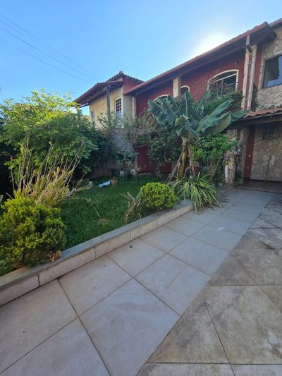 Casa, 4 quartos, 360 m² - Foto 1