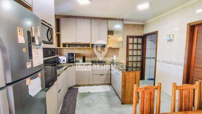 Casa, 3 quartos, 237 m² - Foto 2