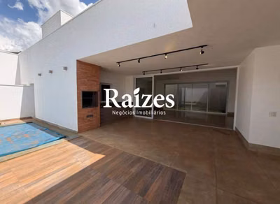 Casa, 3 quartos, 250 m² - Foto 1
