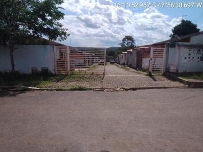 Casa, 2 quartos, 150 m² - Foto 1