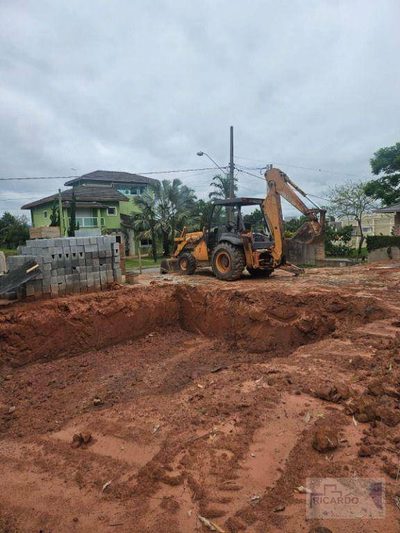 Loteamento e Condomínio, 800 m² - Foto 1