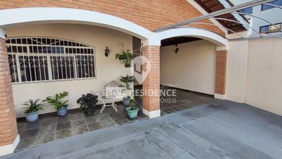 Casa, 4 quartos, 156 m² - Foto 1