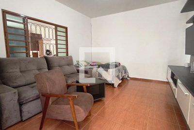 Casa, 2 quartos, 425 m² - Foto 3