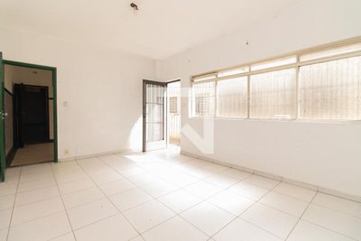 Casa, 3 quartos, 205 m² - Foto 4