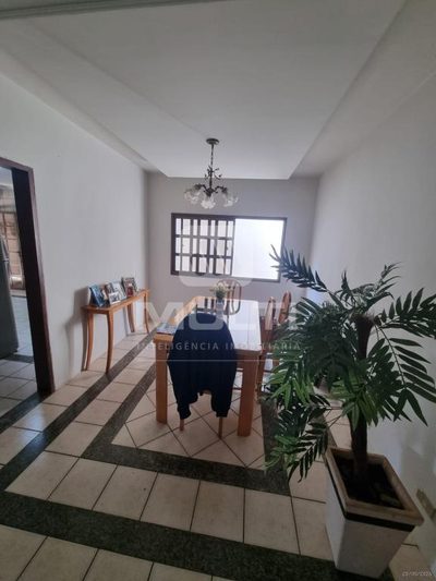 Casa, 3 quartos, 163 m² - Foto 1