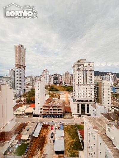 Casa, 4 quartos, 150 m² - Foto 1