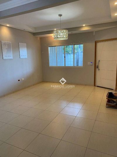 Casa, 4 quartos, 222 m² - Foto 1