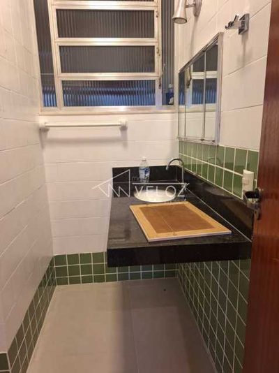 Apartamento, 3 quartos, 225 m² - Foto 2