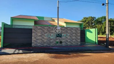 Casa, 2 quartos, 83 m² - Foto 1