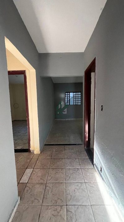 Casa, 2 quartos, 200 m² - Foto 4