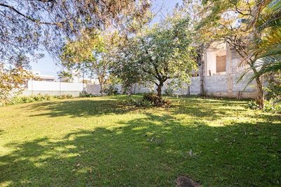 Loteamento e Condomínio, 837 m² - Foto 1