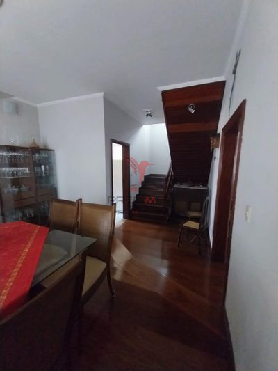 Casa, 3 quartos, 290 m² - Foto 2