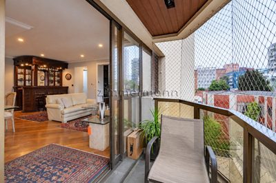 Apartamento, 4 quartos, 131 m² - Foto 2