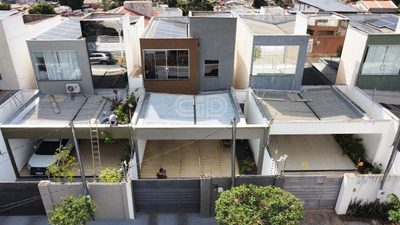 Sobrado, 3 quartos, 138 m² - Foto 1