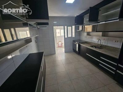 Casa, 4 quartos, 190 m² - Foto 5