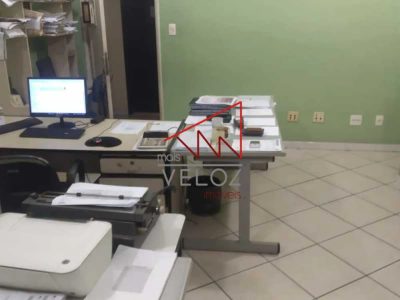 Loja-Salão, 76 m² - Foto 1