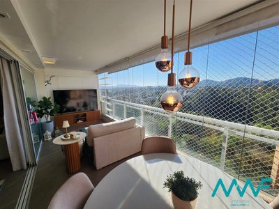 Apartamento, 3 quartos, 196 m² - Foto 1