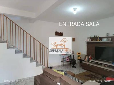 Casa, 2 quartos, 196 m² - Foto 1