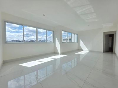 Apartamento, 4 quartos, 140 m² - Foto 1