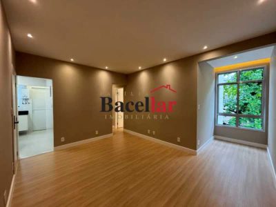 Apartamento, 2 quartos, 70 m² - Foto 1