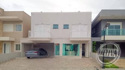 Casa, 4 quartos, 243 m² - Foto 1