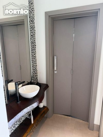Casa, 258 m² - Foto 2
